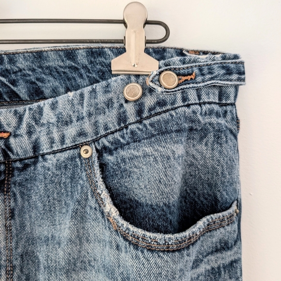 Good American Women's Good 90' Distressed Blue Jeans ~ Size 12/31 - Picture 4 of 13